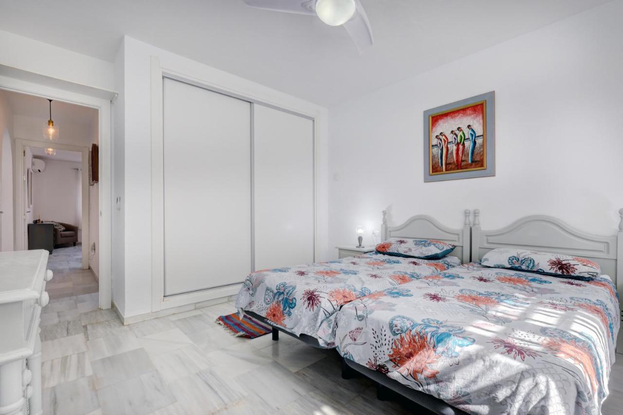 Los Flamencos Manilva Apartment Dış mekan fotoğraf